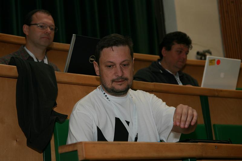 RR2E9891.JPG