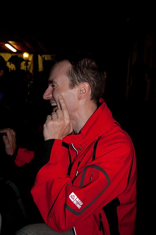 AFS2010-X3-I-semiraw-100.jpg